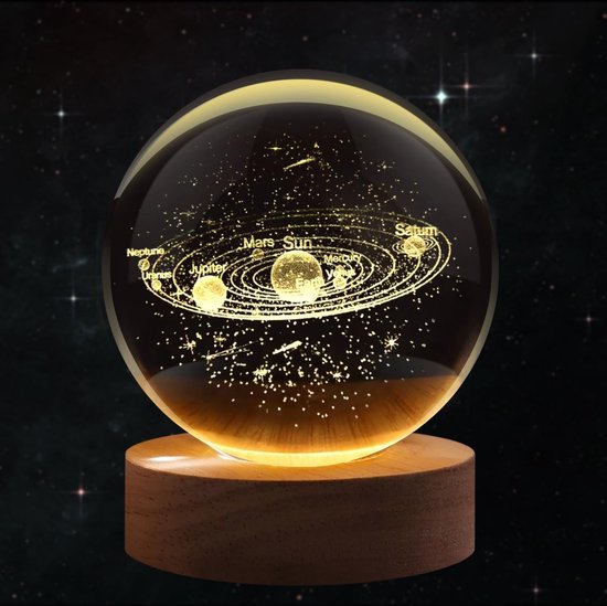 3D Kristallen Bal Zonnenstelsel - Nachtlampje - LED Glas Licht Hologram lamp met Massief Houten Basis - Nachtlamp - Cadeau idee - Verlichting - USB aansluiting - Woondecoratie van Mokes.