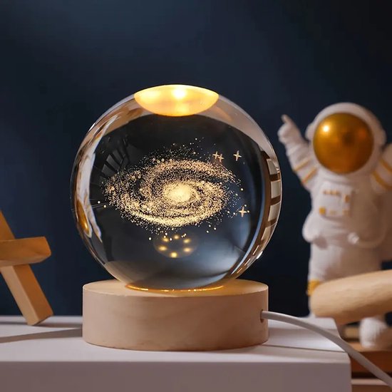 3D Melkweg Galaxy Crystal Ball Lamp, 6CM Crystal Ball Nachtlampje met Houten Base, 7 Kleuren Veranderende Licht met LED Base, Home Decoratieve Valentijnsdag Geschenken van Merkloos