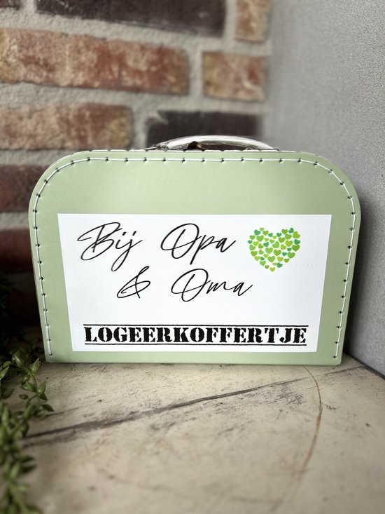Creaties van Hier - Koffer Groen met lichtbruine achtergrond - Maat S - L25,5xB18xH8,3 cm - opa en oma - logeerkoffer - Karton