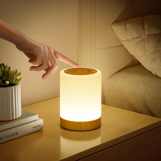 Crrynuo Oplaadbaar Nachtlampje - 1 Stuk - Houtlook Design - Draadloze Voedingslamp - 13 Kleuren - 3 Helderheidsniveaus - Timerfunctie - Touch & Afstandsbediening - 1500mAh Batterij van Crrynuo