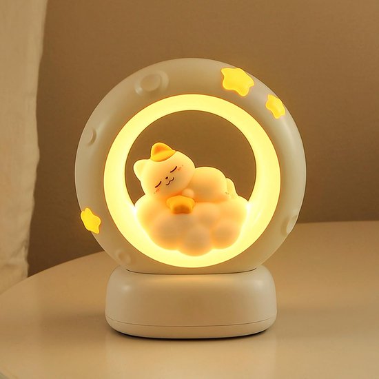 Deze kindernachtlamp is een oplaadbaar nachtlampje in de vorm van een kat met aanraakbediening en werkt op batterijen. Hij is geschikt voor op een bureau, in een slaapkamer of babykamer. van Merkloos