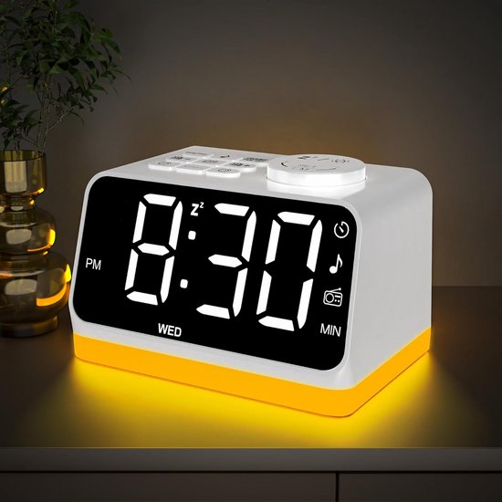 Digitale Wekker - Dubbel Alarm - Rustige Ontwaking - Kleurrijk Nachtlampje - 11.5 cm - Wit