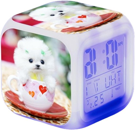 Digitale Wekker - Kinderwekker Nachtlampje - Kinderkamer Decoratie - Zeven Kleuren Licht - 80 x 80 mm - Wit