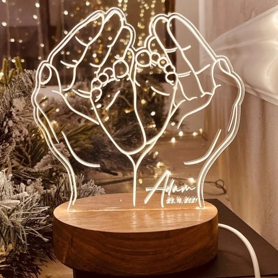 Geboortelamp handen met voetjes en naam - Kraamcadeau - Baby - nachtlampje - kado van Fientje & Co