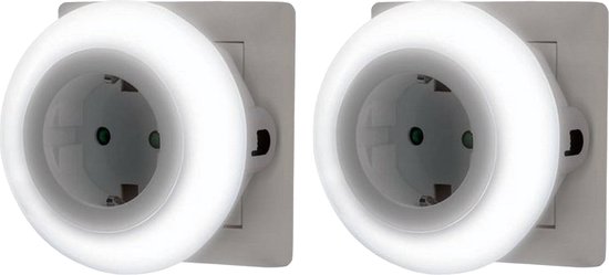 Grundig LED Nachtlamp met lichtsensor - 4x - 230v - kinderkamer - met extra stopcontact - energiebesparend van Merkloos