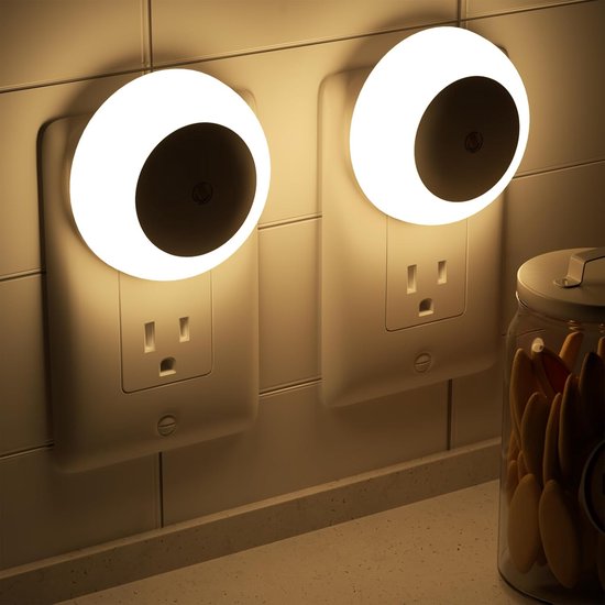 KCVV LED Nachtlampje Stopcontact 2 stuks- Nachtlampjes met Sensor-Nachtlampje Babykamer-Nacht Lamp - Dag en Nacht Sensor - Kinderen & Baby - warm licht van KCVV
