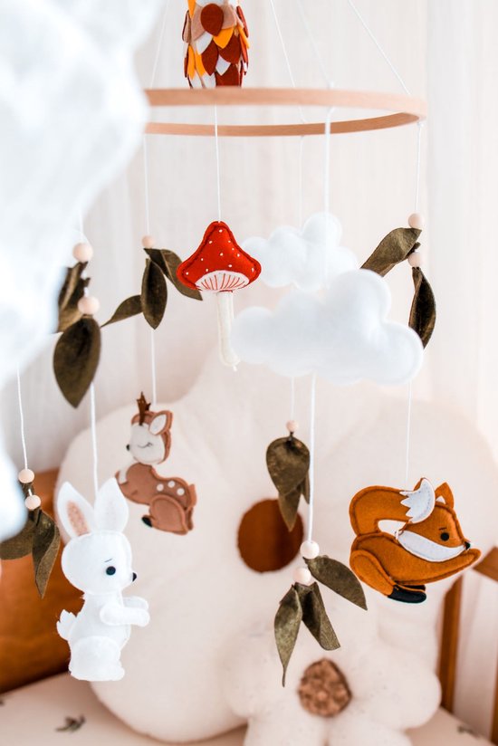 Kersvers - mobiel baby - bosdieren speelgoed - Box mobiel baby herfst - Dieren - Kraamcadeau - Knuffel uil - Knuffel hert - vosje - konijn - Vilt - Wieg - Babykamer - zonder muziekarm - babykamer decoratie - Babyspeelgoed