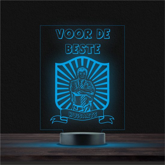 Led Lamp Met Gravering - RGB 7 Kleuren - Voor De Beste Huisarts van Merkloos