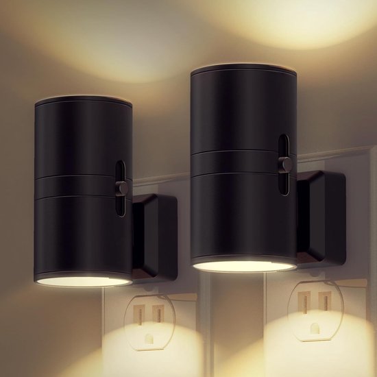 LED-nachtlampje voor in het stopcontact met lichtsensor (zwart) [Energie-efficiëntieklasse A] – 3 lichtkleuren,5 instelbare helderheidsniveaus – Geschikt voor gangen,slaapkamers, kinderkamers, keukens, garages en trappen – Zwart, EU-stekker,set van 2