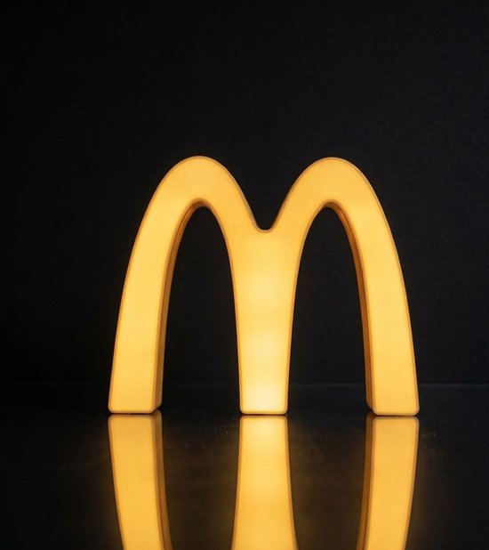 Mc Donald M-vormig Tafellamp - Gele M Retro Nachtlamp - Oplaadbaar met Accu Zonder Stekker - Verlichte Boord Retro decoratieve lamp van Merkloos