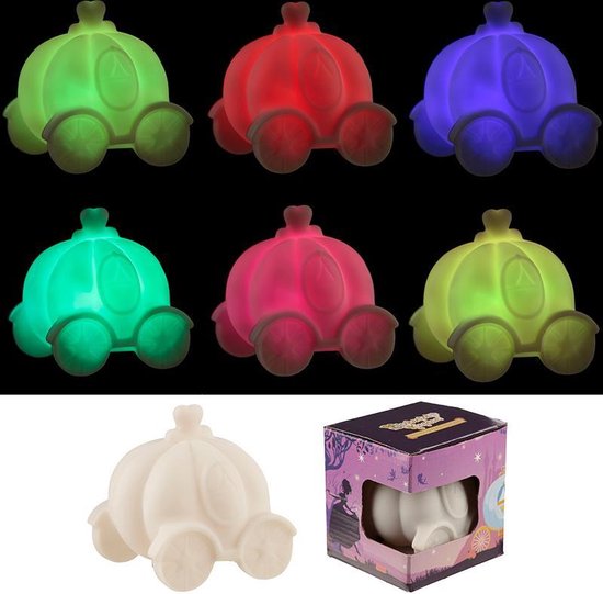 Nachtlamp prinses koets cadeau voor kinderkamer prinsessen. Nachtlampje met verschillende kleuren licht. van Merkloos
