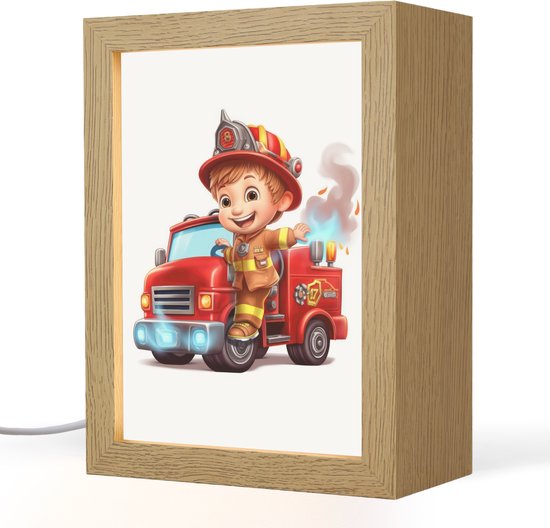 Nachtlampje 15x20 cm - Kinder lamp - Brandweerwagen - Jongens - Kind - Rood - Tafellamp kinderkamer - Slaapkamer lamp - Bedlamp kinderen - Kinderlampje stopcontact - Wandlamp babykamer - Nachtlampjes van Merkloos