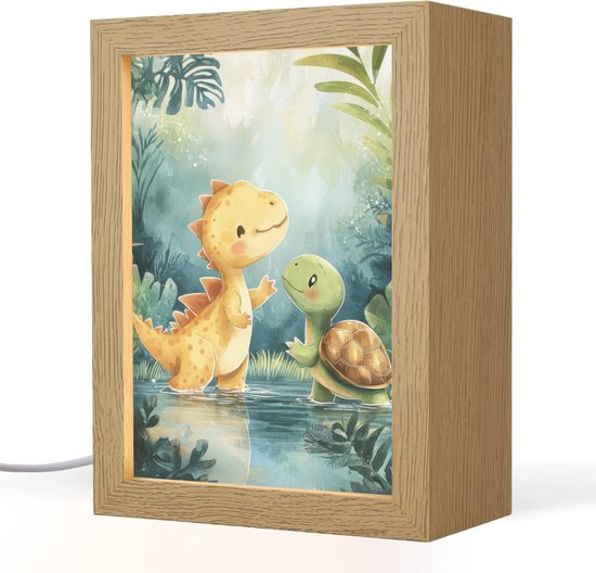 Nachtlampje 15x20 cm - Kinder lamp - Dinosaurus - Schildpad - Illustratie - Aquarel - Tafellamp kinderkamer - Slaapkamer lamp - Bedlamp kinderen - Kinderlampje stopcontact - Wandlamp babykamer - Nachtlampjes van Merkloos