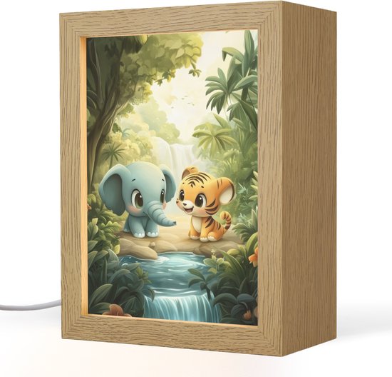 Nachtlampje 15x20 cm - Kinder lamp - Olifant - Tijger - Bos - Jungle - Tafellamp kinderkamer - Slaapkamer lamp - Bedlamp kinderen - Kinderlampje stopcontact - Wandlamp babykamer - Nachtlampjes van Merkloos