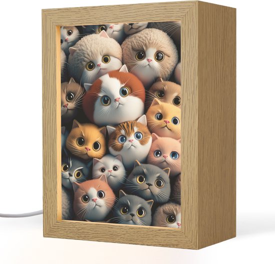 Nachtlampje 15x20 cm - Kinder lamp - Poes - Kat - Design - Bruin - Grijs - Kids - Tafellamp kinderkamer - Slaapkamer lamp - Bedlamp kinderen - Kinderlampje stopcontact - Wandlamp babykamer - Nachtlampjes van Decoware