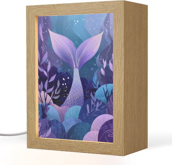 Nachtlampje 15x20 cm - Kinder lamp - Zeemeerminnenstaart - Onderwaterplanten - Paars - Blauw - Tafellamp kinderkamer - Slaapkamer lamp - Bedlamp kinderen - Kinderlampje stopcontact - Wandlamp babykamer - Nachtlampjes van Merkloos