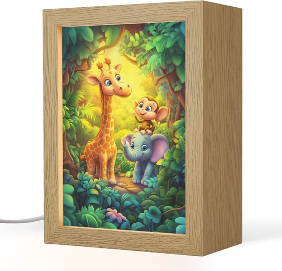Nachtlampje 15x20 cm - Kinder lampje - Dieren - Jungle - Giraf - Olifant - Aapje - Tafellamp kinderkamer - Slaapkamer lamp - Bedlamp kinderen - Kinderlampje stopcontact - Wandlamp babykamer - Nachtlampjes van Merkloos