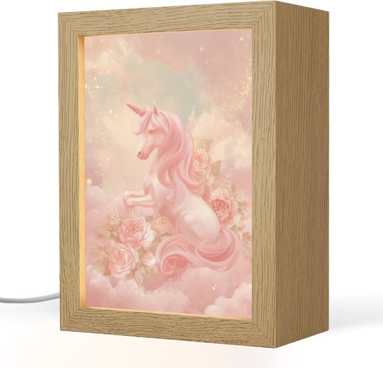 Nachtlampje 15x20 cm - Kinder lampje - Eenhoorn - Wolken - Roze - Tafellamp kinderkamer - Slaapkamer lamp - Bedlamp kinderen - Kinderlampje stopcontact - Wandlamp babykamer - Nachtlampjes van OnlyWow