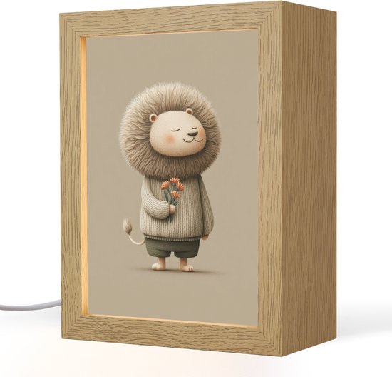 Nachtlampje 15x20 cm - Kinder lampje - Leeuw - Oranje bloemen - Vriendelijk - Tafellamp kinderkamer - Slaapkamer lamp - Bedlamp kinderen - Kinderlampje stopcontact - Wandlamp babykamer - Nachtlampjes van Merkloos