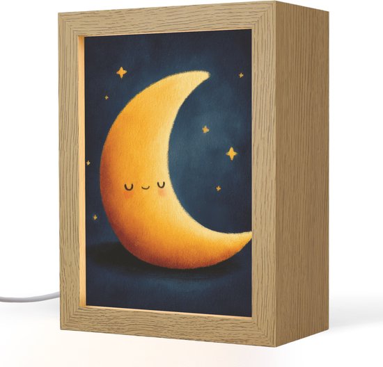 Nachtlampje 15x20 cm - Kinder lampje - Maan - Geel - Sterren - Gezichtje - Tafellamp kinderkamer - Slaapkamer lamp - Bedlamp kinderen - Kinderlampje stopcontact - Wandlamp babykamer - Nachtlampjes