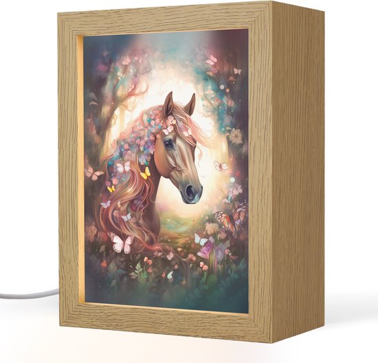 Nachtlampje 15x20 cm - Kinder lampje - Paard - Natuur - Bloemen - Vlinders - Bos - Tafellamp kinderkamer - Slaapkamer lamp - Bedlamp kinderen - Kinderlampje stopcontact - Wandlamp babykamer - Nachtlampjes van OnlyWow