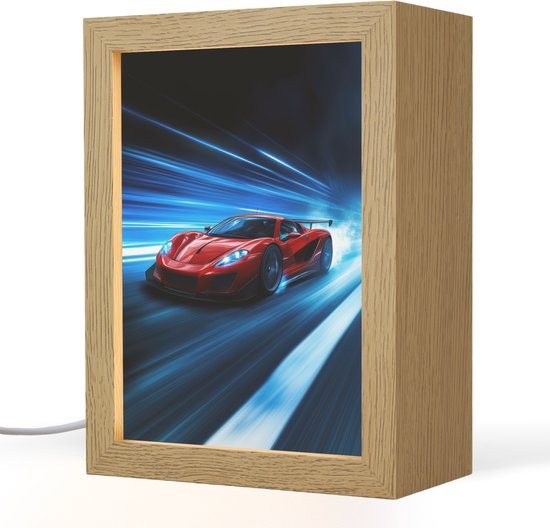 Nachtlampje 15x20 cm - Kinder lampje - Rode raceauto - Blauw - Futuristisch - Tafellamp kinderkamer - Slaapkamer lamp - Bedlamp kinderen - Kinderlampje stopcontact - Wandlamp babykamer - Nachtlampjes