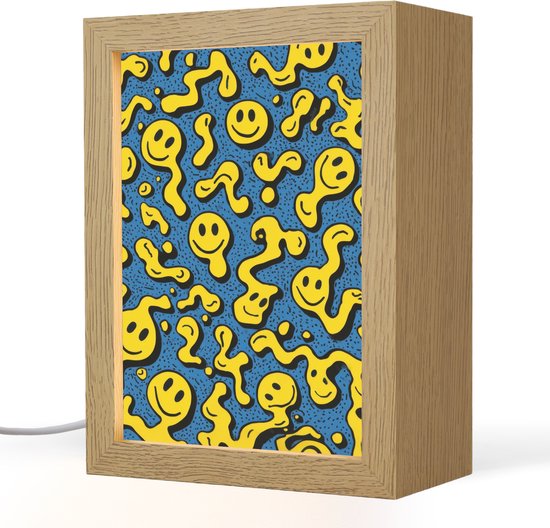 Nachtlampje 15x20 cm - Kinder lampje - Smileys - Geel - Blauw - Tafellamp kinderkamer - Slaapkamer lamp - Bedlamp kinderen - Kinderlampje stopcontact - Wandlamp babykamer - Nachtlampjes van Merkloos