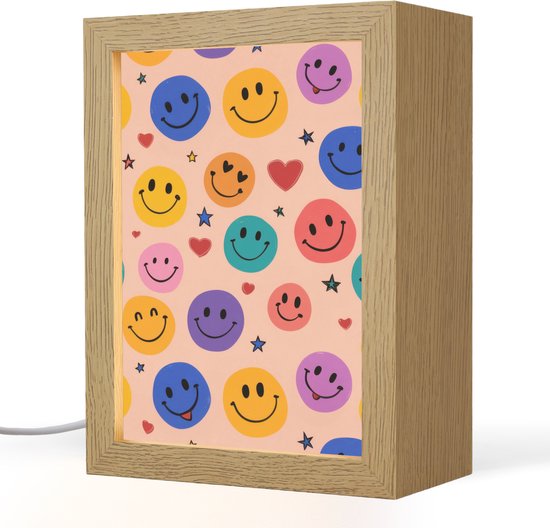 Nachtlampje 15x20 cm - Kinder lampje - Smileys - Kleurrijk - Hartjes - Tafellamp kinderkamer - Slaapkamer lamp - Bedlamp kinderen - Kinderlampje stopcontact - Wandlamp babykamer - Nachtlampjes van Merkloos