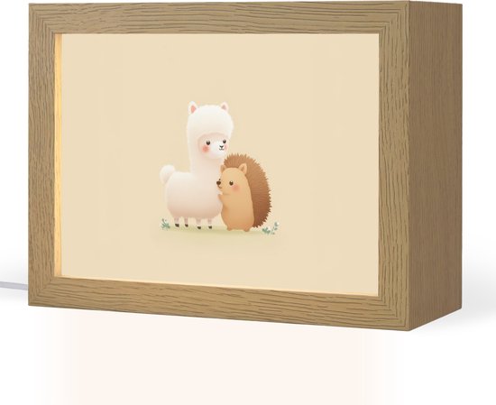 Nachtlampje 20x15 cm - Kinder lamp - Alpaca - Egel - Bruin - Knuffelen - Tafellamp kinderkamer - Slaapkamer lamp - Bedlamp kinderen - Kinderlampje stopcontact - Wandlamp babykamer - Nachtlampjes van Merkloos