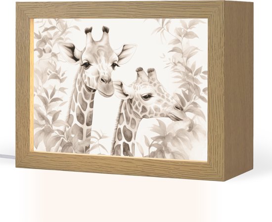 Nachtlampje 20x15 cm - Kinder lamp - Giraffe - Bladeren - Bruin - Jungle - Kind - Tafellamp kinderkamer - Slaapkamer lamp - Bedlamp kinderen - Kinderlampje stopcontact - Wandlamp babykamer - Nachtlampjes van Merkloos