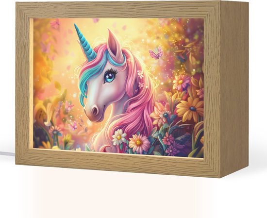 Nachtlampje 20x15 cm - Kinder lampje - Eenhoorn - Roze - Kleurrijk - Sprookjesbos - Tafellamp kinderkamer - Slaapkamer lamp - Bedlamp kinderen - Kinderlampje stopcontact - Wandlamp babykamer - Nachtlampjes