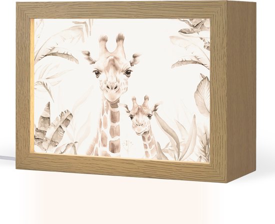 Nachtlampje 20x15 cm - Kinder lampje - Giraffe - Jungle - Bruin - Kinderen - Tafellamp kinderkamer - Slaapkamer lamp - Bedlamp kinderen - Kinderlampje stopcontact - Wandlamp babykamer - Nachtlampjes van Merkloos