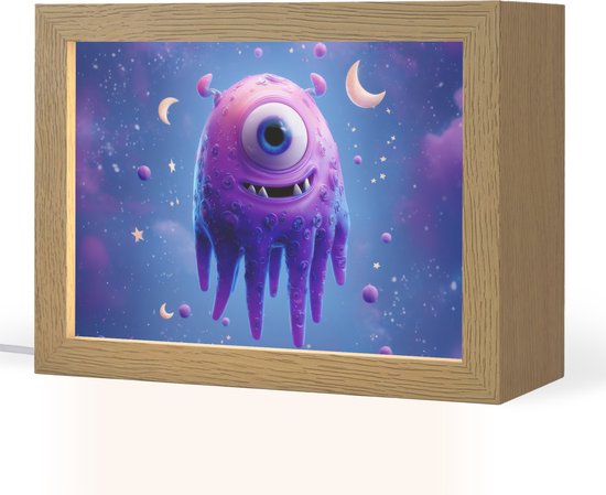 Nachtlampje 20x15 cm - Kinder lampje - Monster - Ruimte - Sterren - Paars - Tafellamp kinderkamer - Slaapkamer lamp - Bedlamp kinderen - Kinderlampje stopcontact - Wandlamp babykamer - Nachtlampjes van OnlyWow