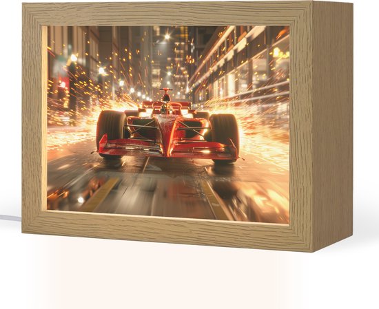 Nachtlampje 20x15 cm - Kinder lampje - Racen - Auto - Race - Goud - Jongens - Tafellamp kinderkamer - Slaapkamer lamp - Bedlamp kinderen - Kinderlampje stopcontact - Wandlamp babykamer - Nachtlampjes van Merkloos