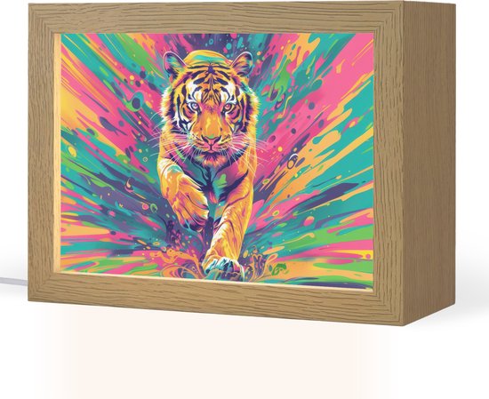 Nachtlampje 20x15 cm - Kinder lampje - Tijger - Wilde dieren - Kleurrijk - Verflook - Tafellamp kinderkamer - Slaapkamer lamp - Bedlamp kinderen - Kinderlampje stopcontact - Wandlamp babykamer - Nachtlampjes