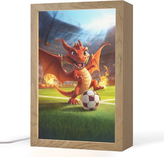 Nachtlampje 20x30 cm - Kinder lampje - Draak - Voetbal - Vuur - Stadion - Tafellamp kinderkamer - Slaapkamer lamp - Bedlamp kinderen - Kinderlampje stopcontact - Wandlamp babykamer - Nachtlampjes van OnlyWow