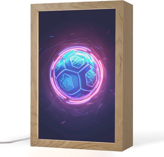 Nachtlampje 20x30 cm - Kinder lampje - Voetbal - Sport - Blauw - Paars - Tafellamp kinderkamer - Slaapkamer lamp - Bedlamp kinderen - Kinderlampje stopcontact - Wandlamp babykamer - Nachtlampjes van Merkloos
