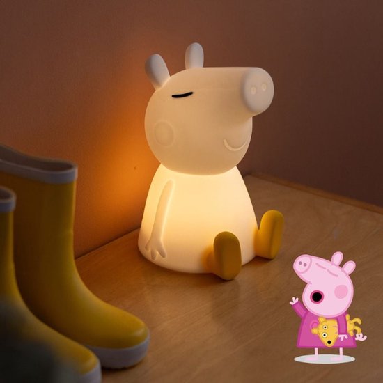 Peppa First Light van Tomy