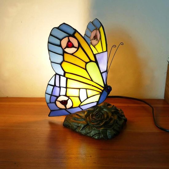 Tafellamp in Tiffany-stijl met vlinderdecoratie, vintage glas-in-lood, kleine leeslamp, geschikt voor nachtkastje, slaapkamer of thuiskantoor.