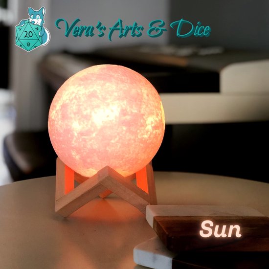 Zon Lamp - Vera's Arts & Dice - 16 Verschillende Kleuren - Planeet Lampen - LED Lamp - Oplaadbaar Dimbaar Stroboscoop Effect Mogelijk Aanraak Gevoelig Afstandsbediening - 3D Print Handmade - Lampen Verlichting Sfeerverlichting - Slaapkamer Woonkamer van Vera's Arts & Dice